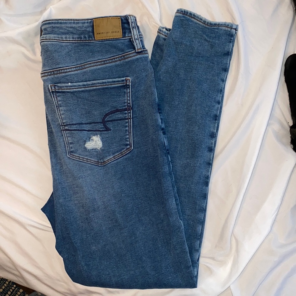 AE, hi-rise jeggings, medium wash, distressed 12 regular
